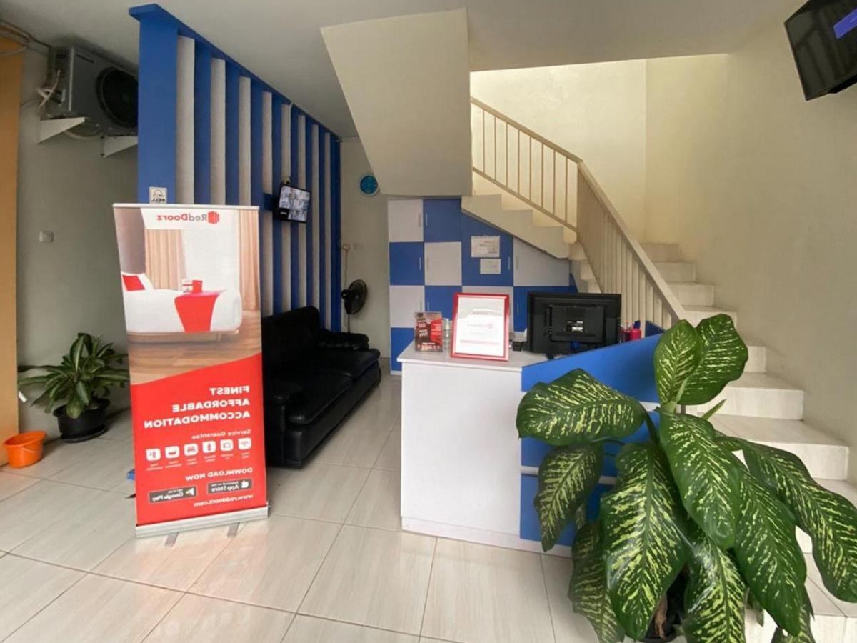 Reddoorz Syariah @ Pahlawan Sidoarjo Ξενοδοχείο Εξωτερικό φωτογραφία